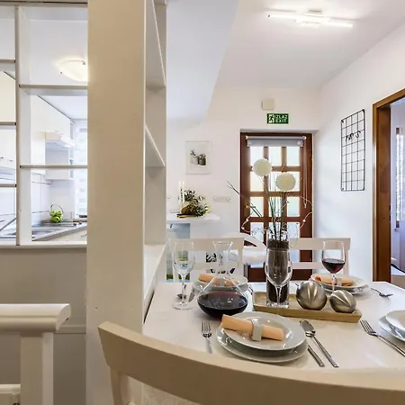 Antonio Apartment