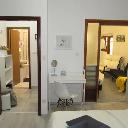 Antonio Apartment